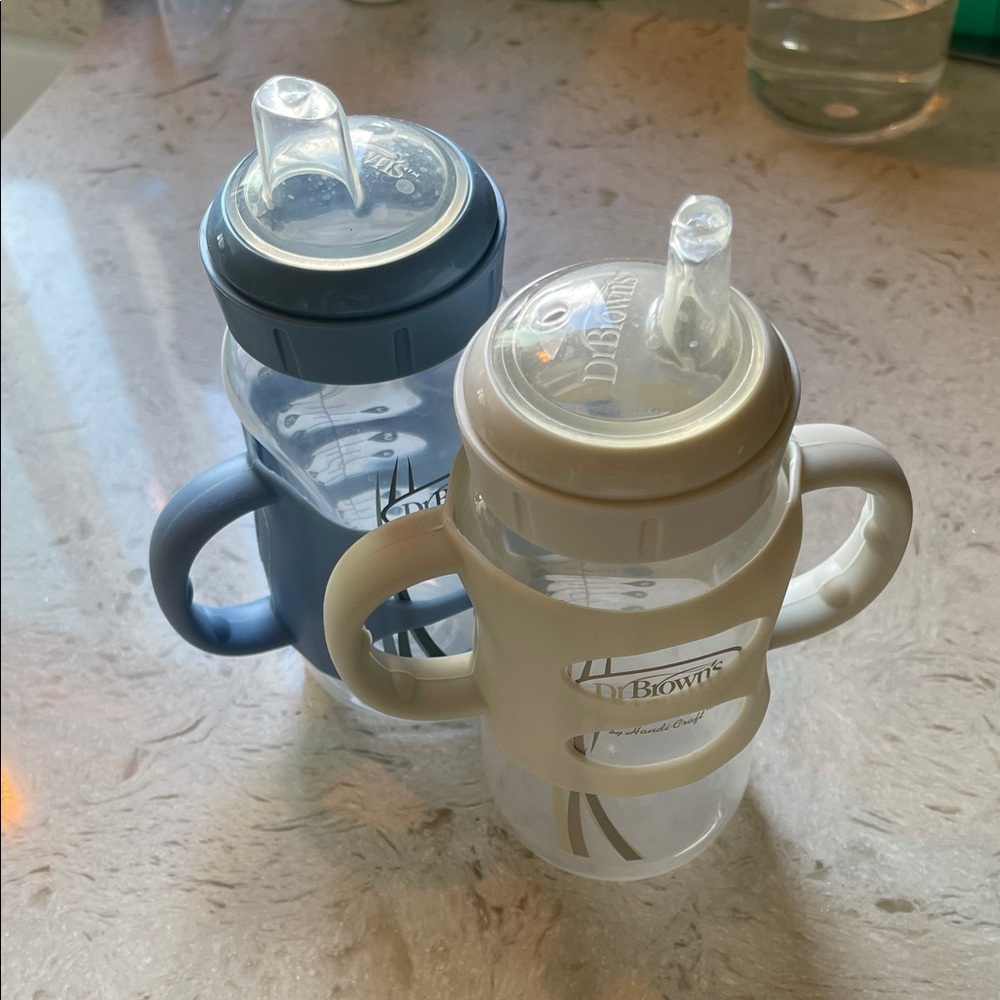 Dr. Brown's Dual-Handle Sipper Cup — Cream & Blue